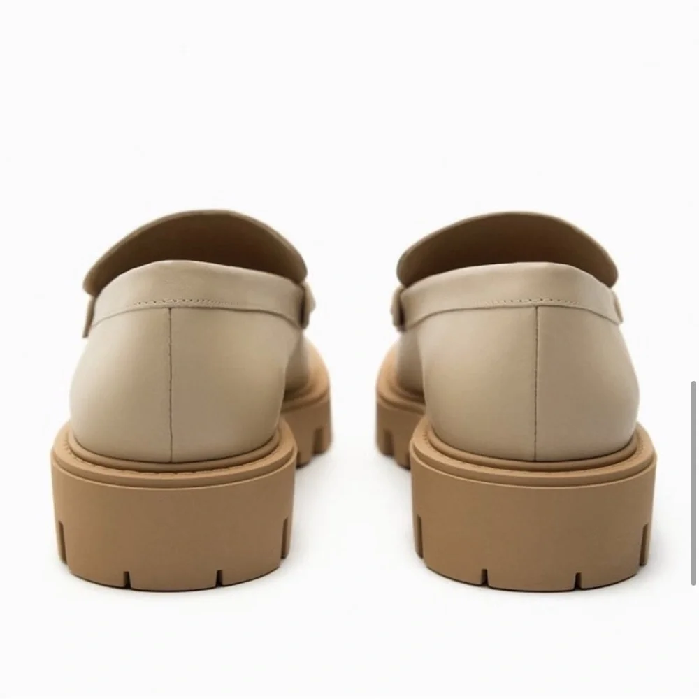 Zara Off White Buckle Leather Lug Sole Loafers - Picture 4 of 11